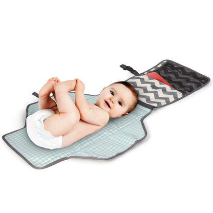 Skip Hop Portable Baby Changing Pad, Pronto, Black & White Stripe