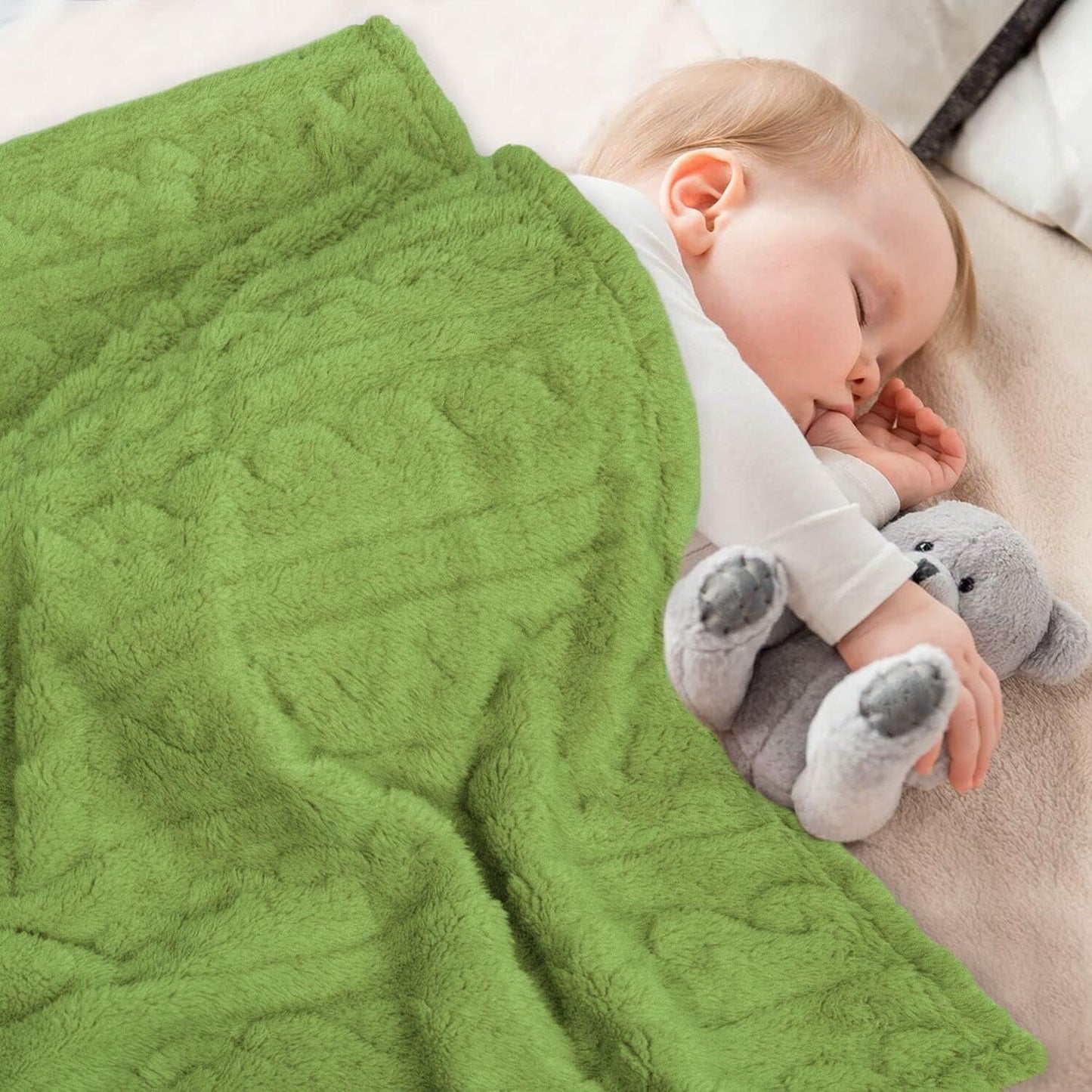 HOMRITAR Baby Blanket for Boys or Girls 3D Fluffy Fuzzy Blanket for Baby, Soft Warm Cozy Flannel Fleece Warm Blanket, Infant or Newborn Receiving Blanket (30x40inch, Cream)
