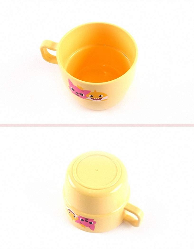 PINKFONG Cup with Handle-3P Family Plastic Cups (230ml) : 3pcs 1 Set