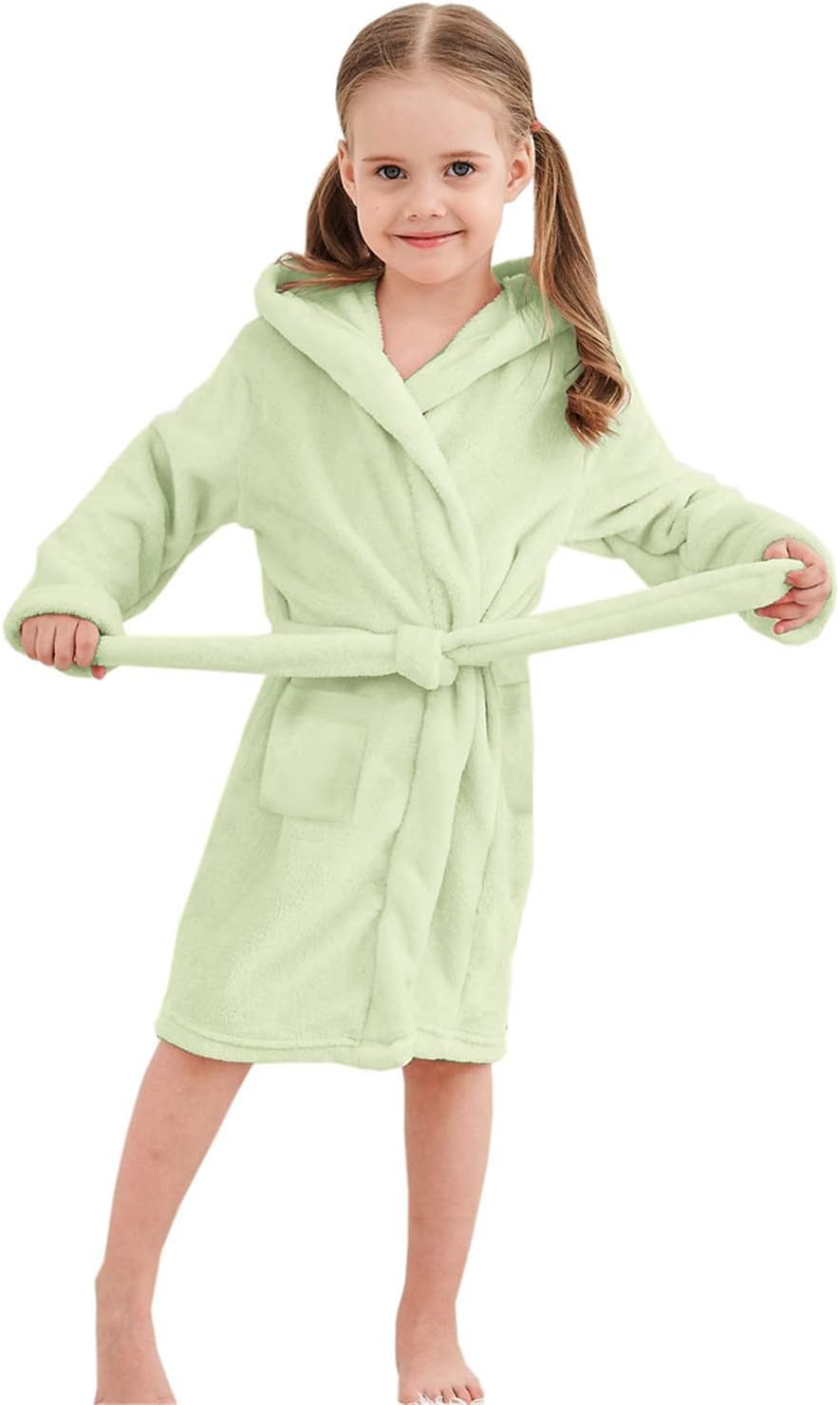 Umeyda Girls Fleece Hooded Robes, Warm Printed Bath Robe for Kids Soft Fuzzy Bathrobe for Gifts, 1-12 Years