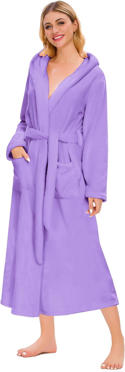 Umeyda Girls Fleece Hooded Robes, Warm Printed Bath Robe for Kids Soft Fuzzy Bathrobe for Gifts, 1-12 Years