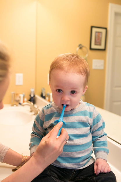 Dr. Brown's Infant-to-Toddler Training Toothbrush, Soft for Baby's First Teeth, Giraffe, 0-3 Years