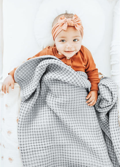 Konssy Waffle Baby Blankets, Nursery Blankets for Boys Girls, Swaddle Blankets Neutral Soft Lightweight Toddler and Kids Throw Blankets(Blush Pink)