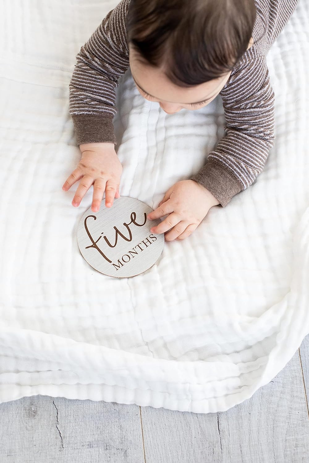 Little Pear Wooden Milestone Photo Cards, Baby Announcement Cards, Double Sided Photo Prop Monthly Milestone Discs, Pregnancy Journey Milestone Markers, 1-12 Months, Light Wood