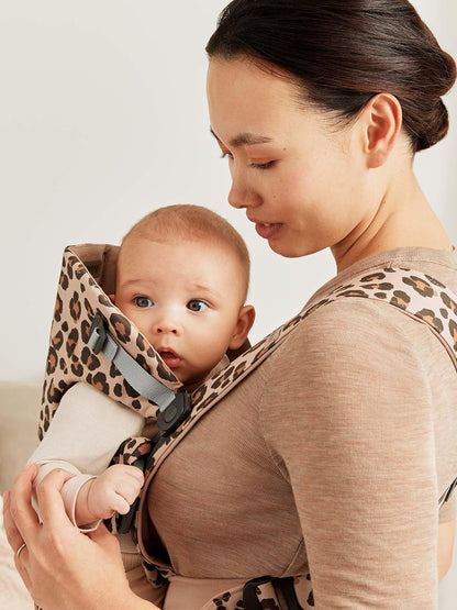 BabyBjörn Baby Carrier Mini, 3D Jersey, Light Beige